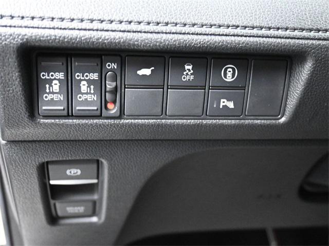 used 2023 Honda Odyssey car, priced at $44,990