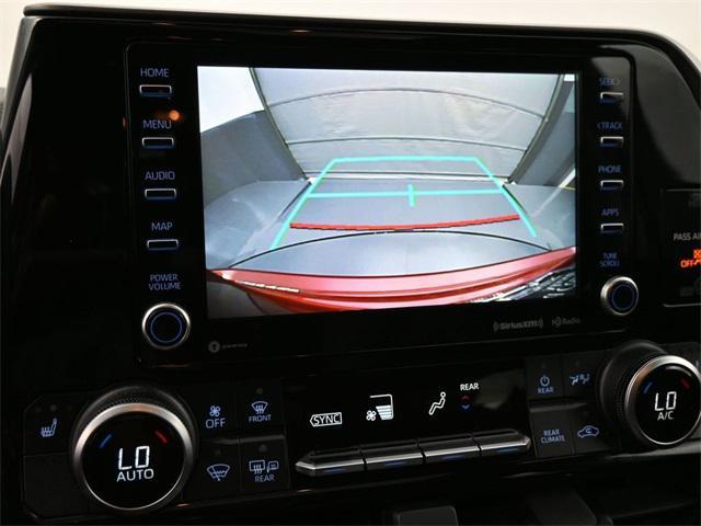used 2021 Toyota Highlander car, priced at $34,990