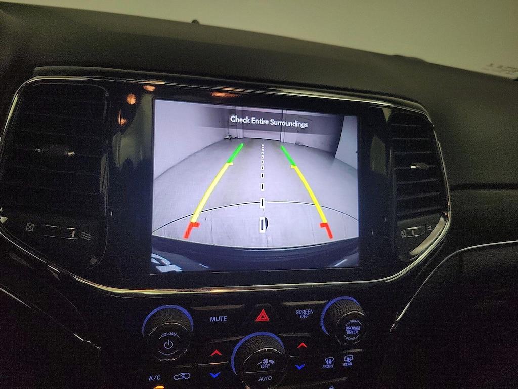used 2021 Jeep Grand Cherokee car, priced at $27,998