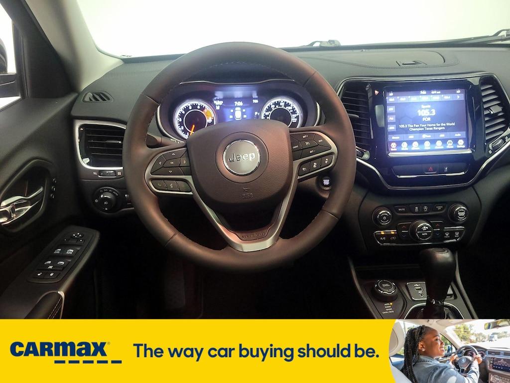 used 2022 Jeep Cherokee car, priced at $27,998