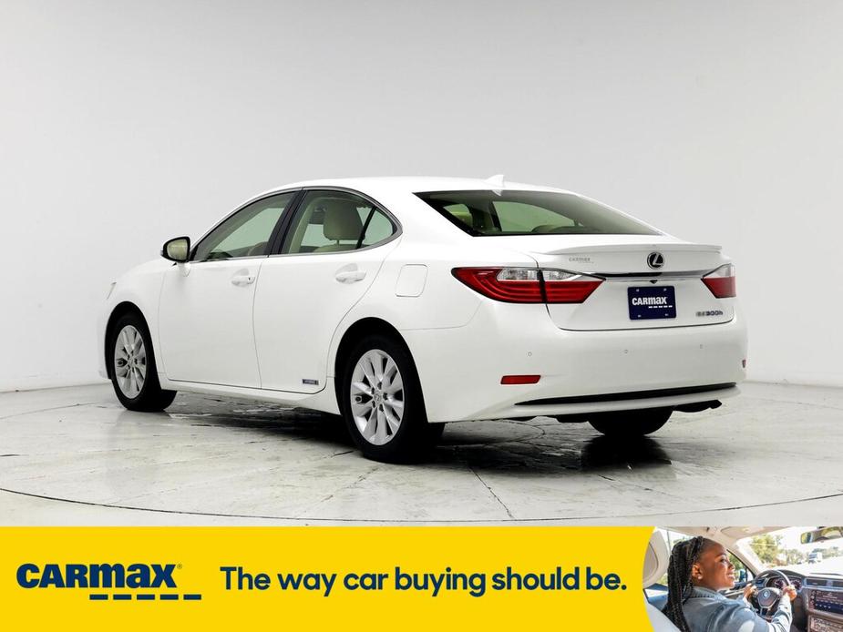 used 2015 Lexus ES 300h car, priced at $23,998