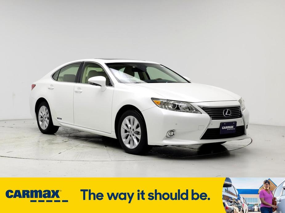 used 2015 Lexus ES 300h car, priced at $23,998