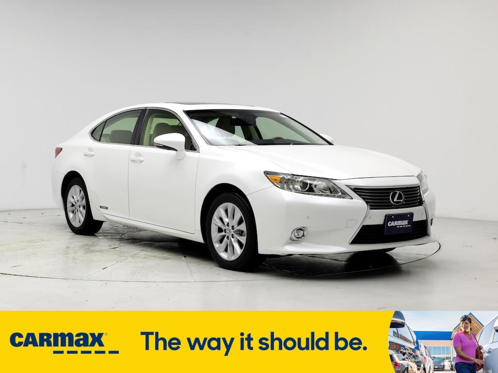 used 2015 Lexus ES 300h car, priced at $22,998