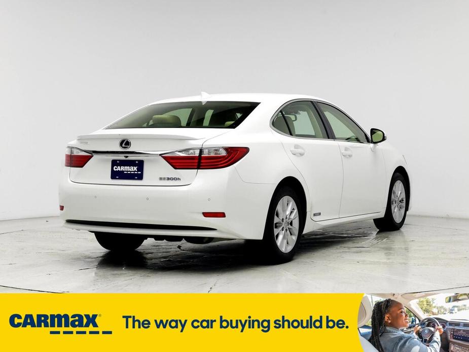 used 2015 Lexus ES 300h car, priced at $23,998