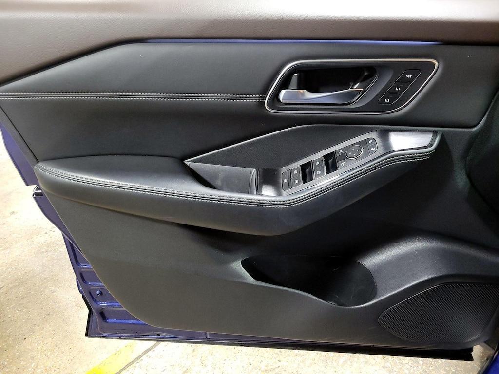 used 2023 Nissan Rogue car, priced at $29,998