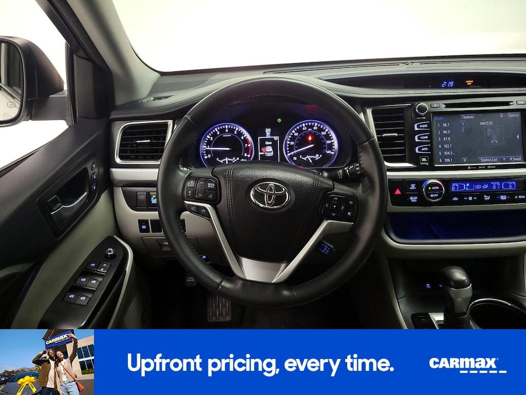 used 2016 Toyota Highlander car, priced at $19,998