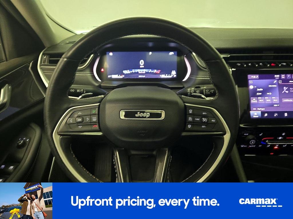 used 2022 Jeep Grand Cherokee car, priced at $27,998