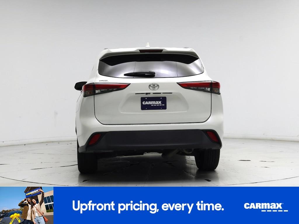used 2021 Toyota Highlander car, priced at $29,998