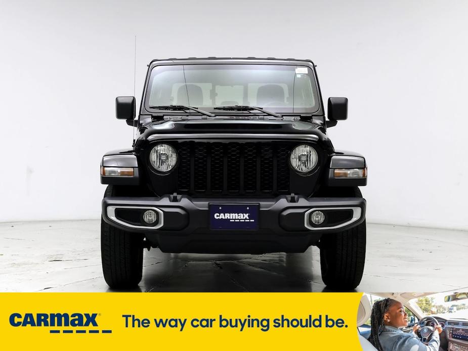 used 2021 Jeep Gladiator car, priced at $29,998