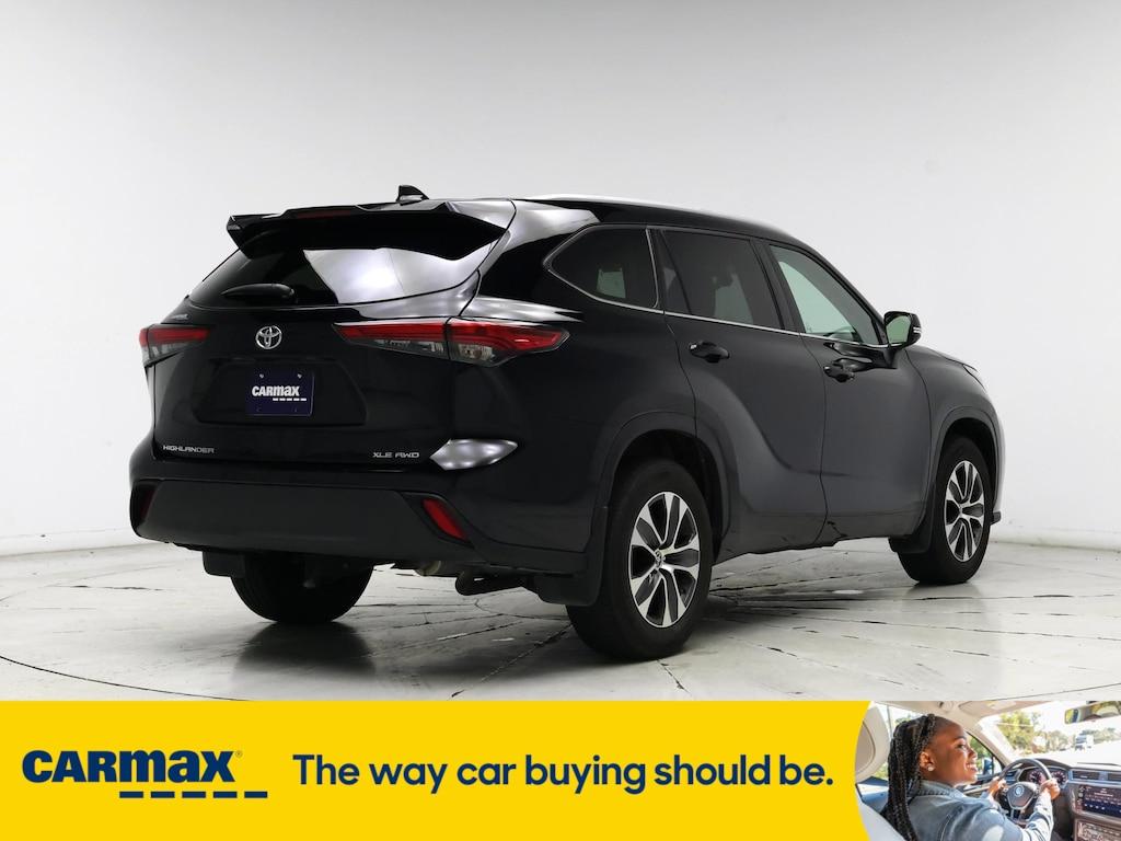 used 2022 Toyota Highlander car, priced at $36,998