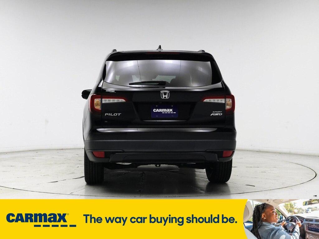 used 2022 Honda Pilot car, priced at $33,998
