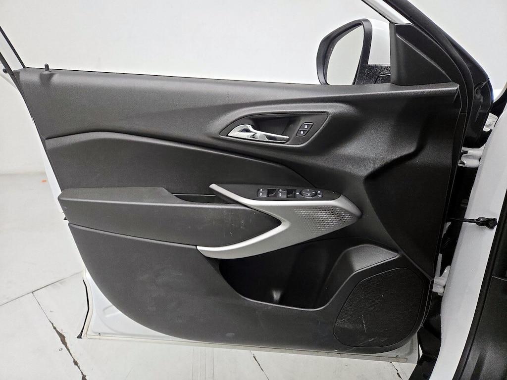 used 2024 Chevrolet Trax car, priced at $21,998