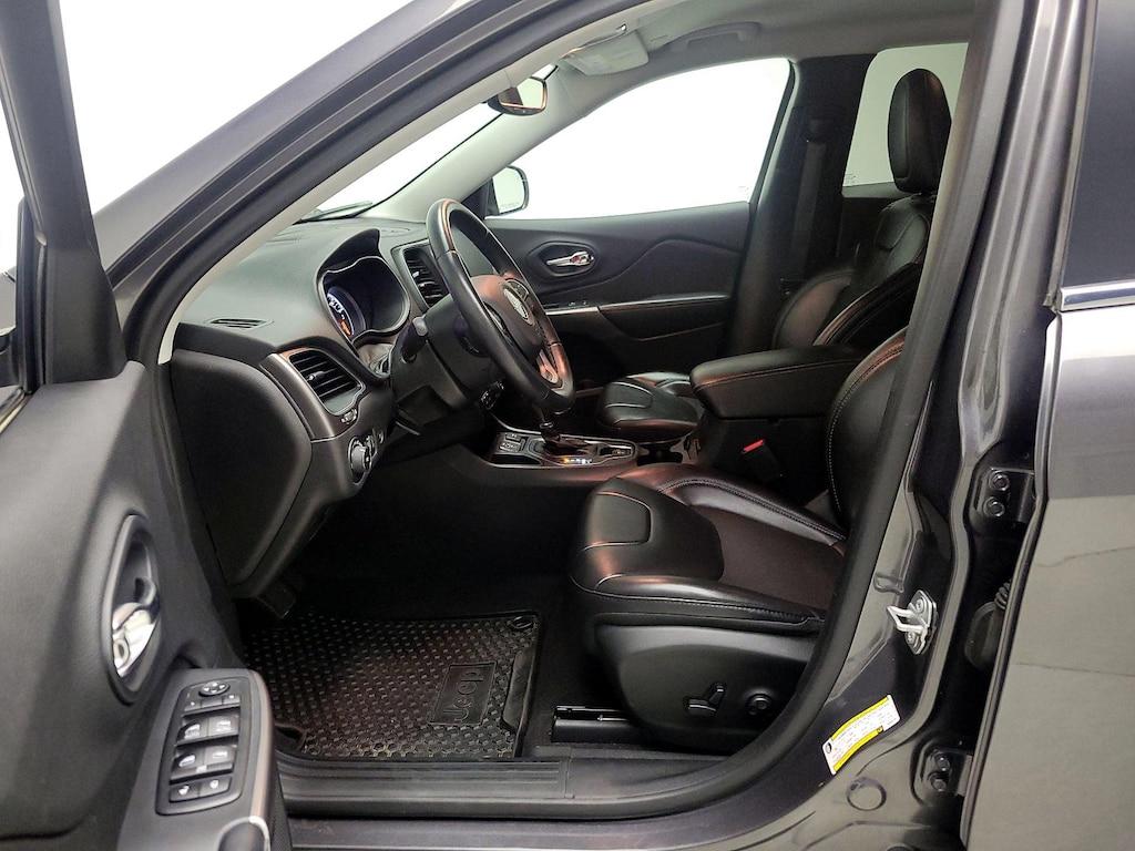 used 2019 Jeep Cherokee car, priced at $17,998
