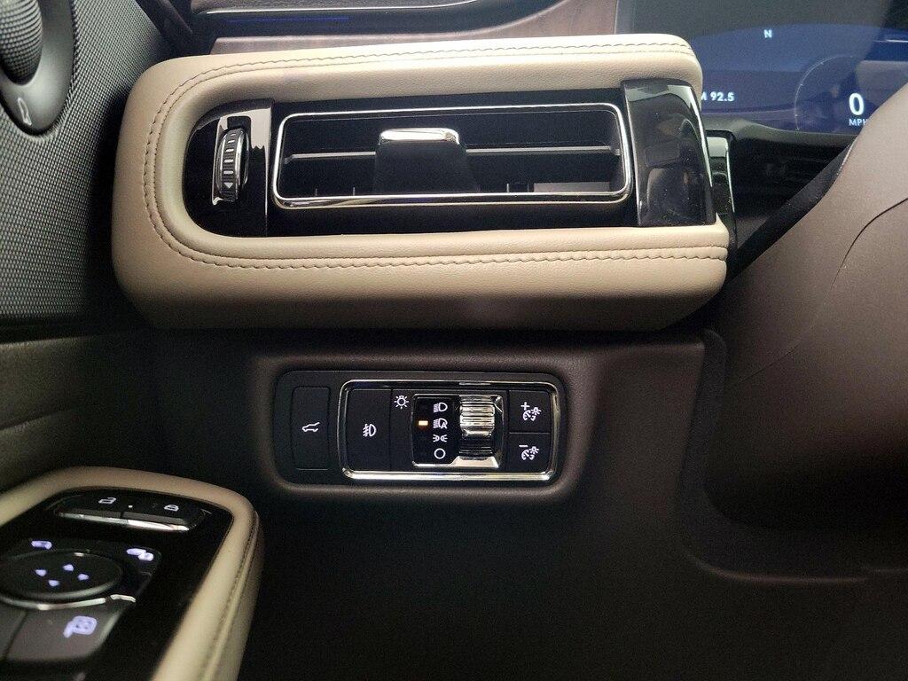 used 2020 Lincoln Aviator car, priced at $33,998