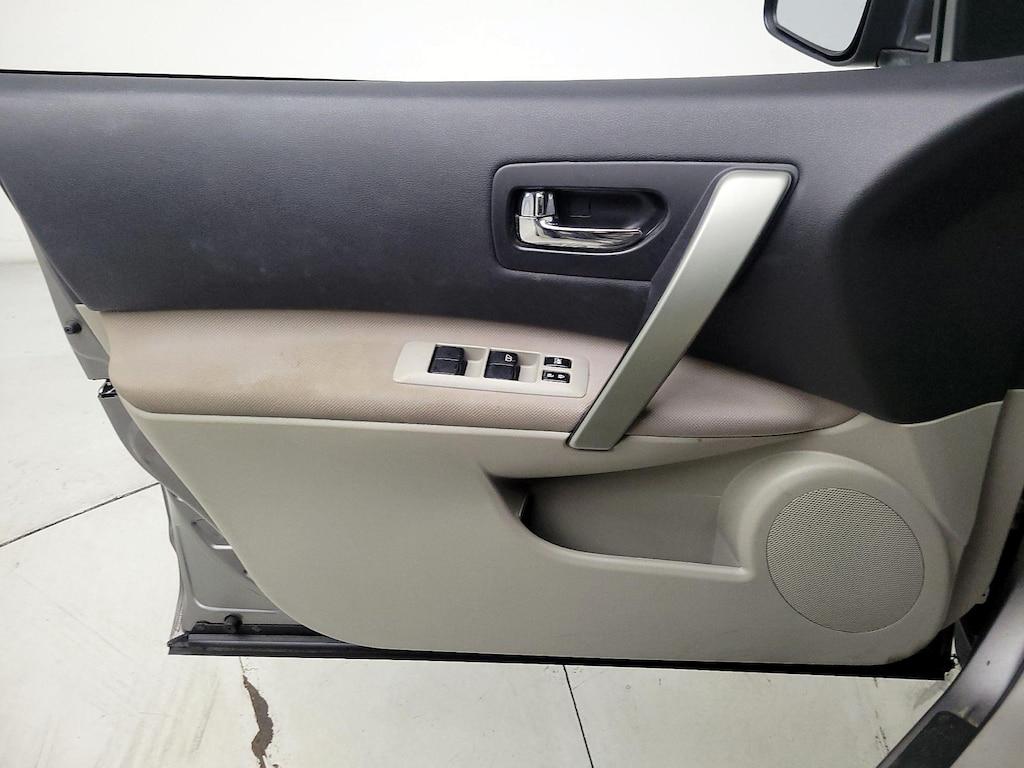 used 2014 Nissan Rogue Select car, priced at $14,998