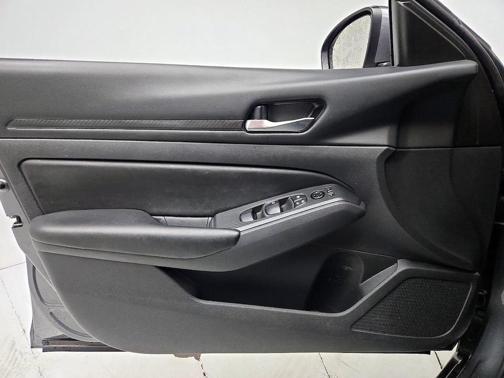 used 2022 Nissan Altima car, priced at $18,998