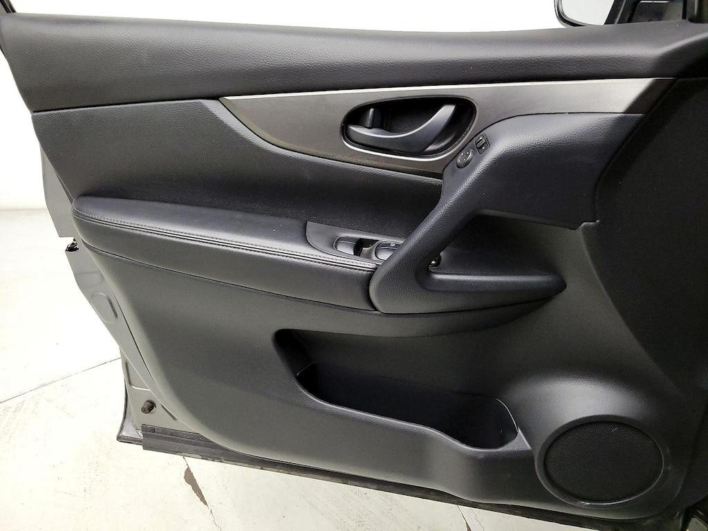 used 2021 Nissan Rogue Sport car, priced at $19,998