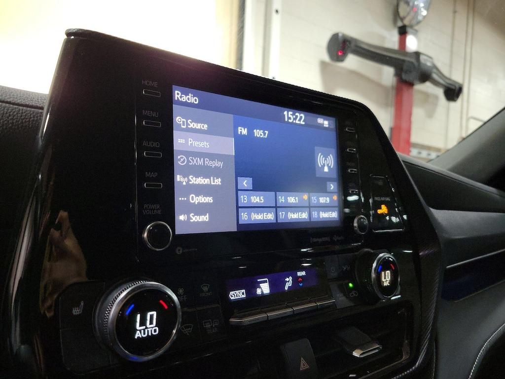 used 2022 Toyota Highlander car, priced at $35,998