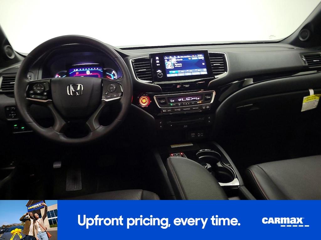 used 2022 Honda Pilot car, priced at $36,998