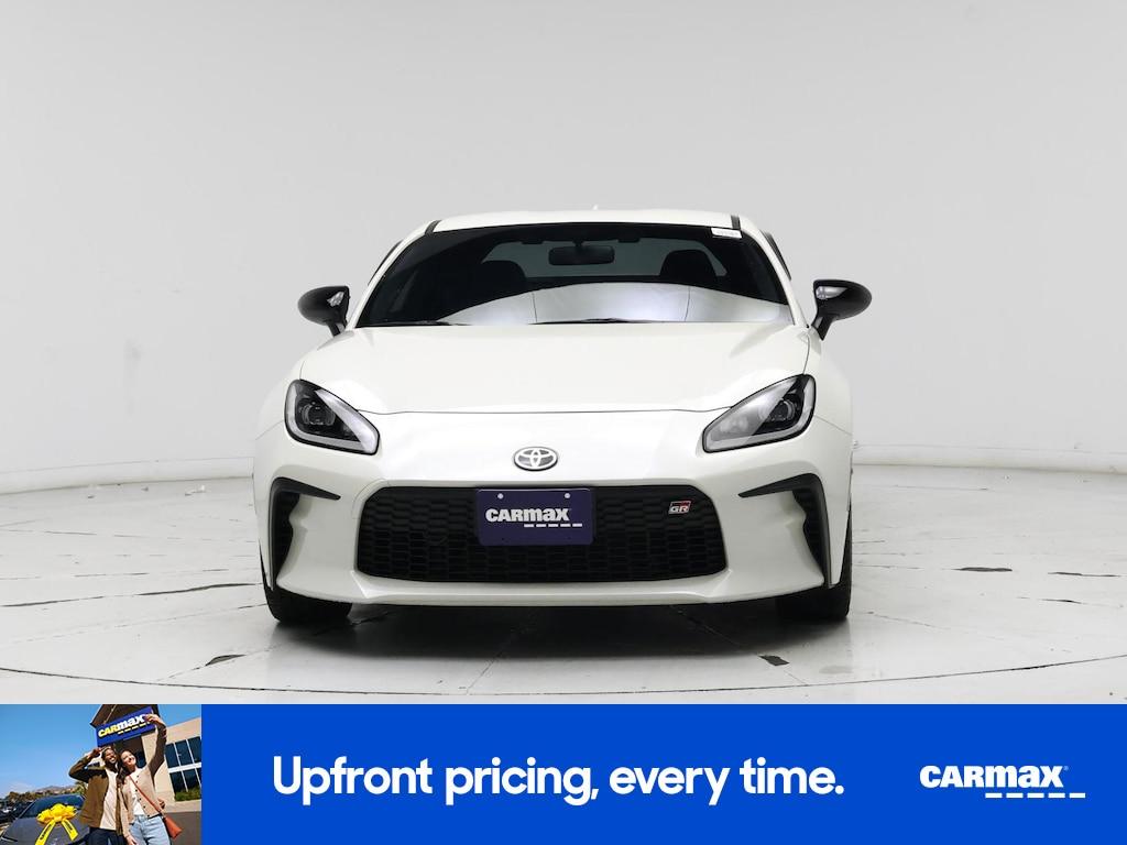 used 2023 Toyota GR86 car, priced at $31,998