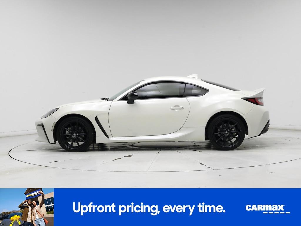 used 2023 Toyota GR86 car, priced at $31,998