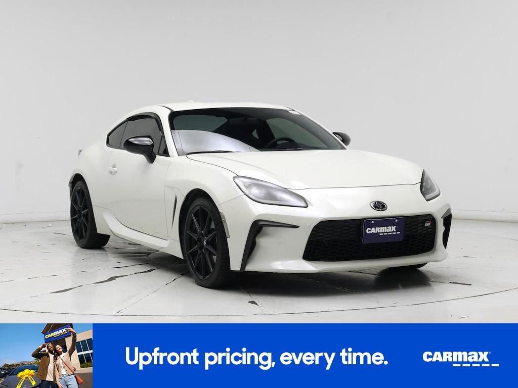 used 2023 Toyota GR86 car, priced at $31,998