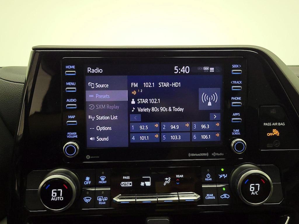 used 2021 Toyota Highlander car, priced at $30,998