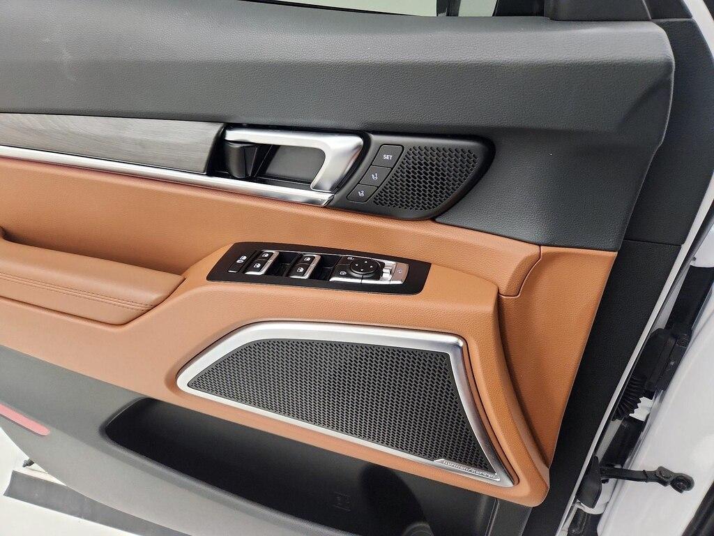 used 2024 Kia Telluride car, priced at $50,998