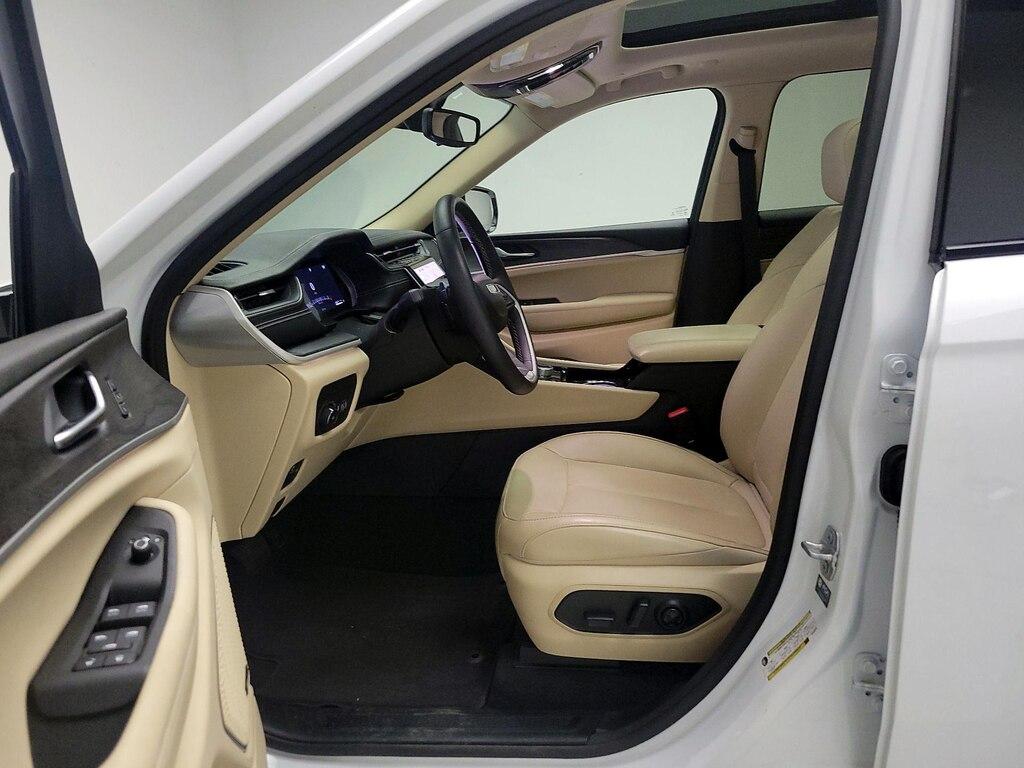 used 2022 Jeep Grand Cherokee car, priced at $35,998