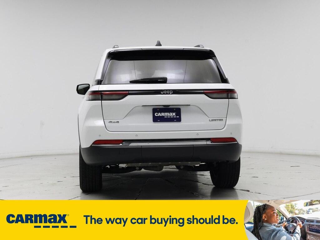used 2022 Jeep Grand Cherokee car, priced at $35,998