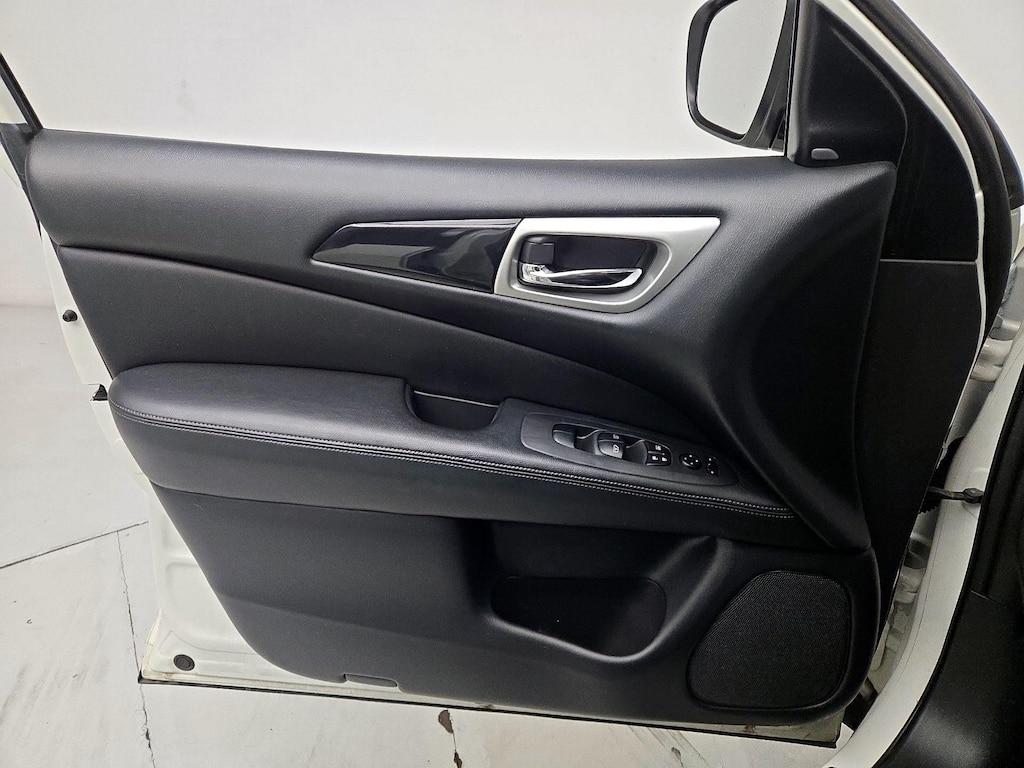 used 2019 Nissan Pathfinder car, priced at $19,998