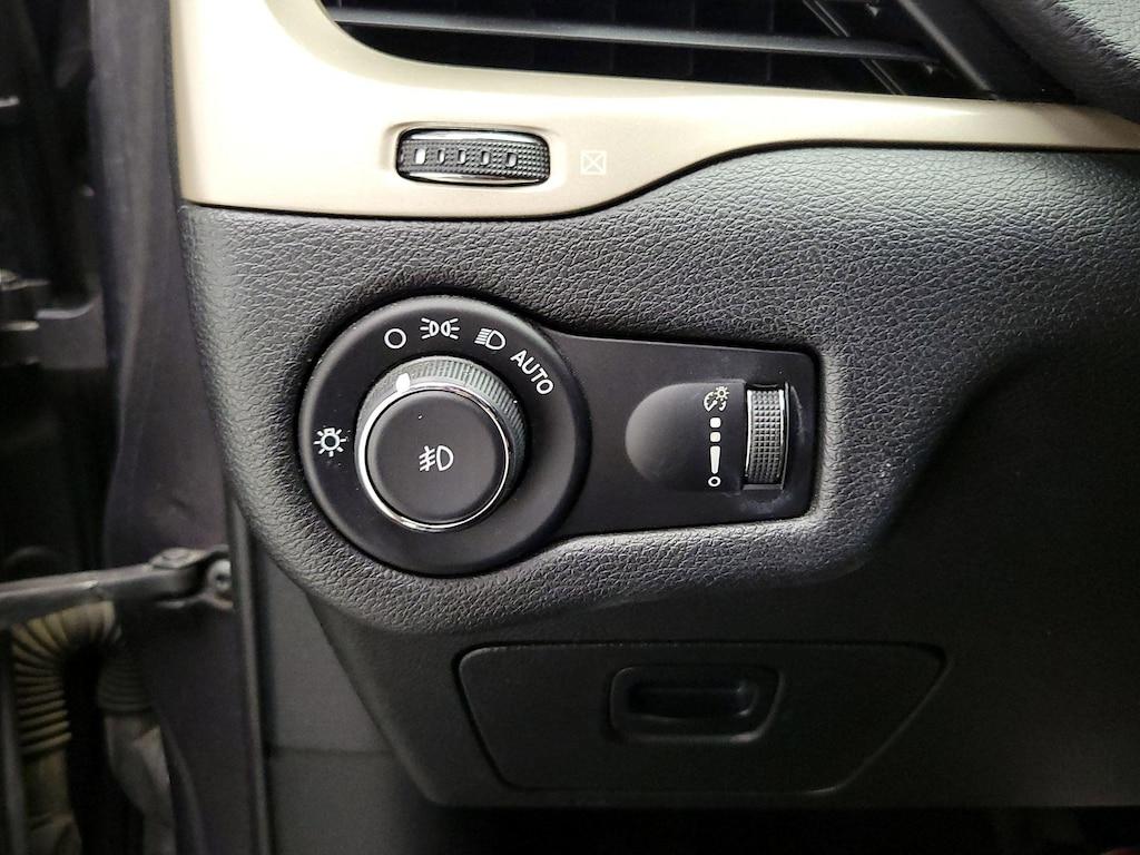 used 2018 Jeep Cherokee car, priced at $14,998