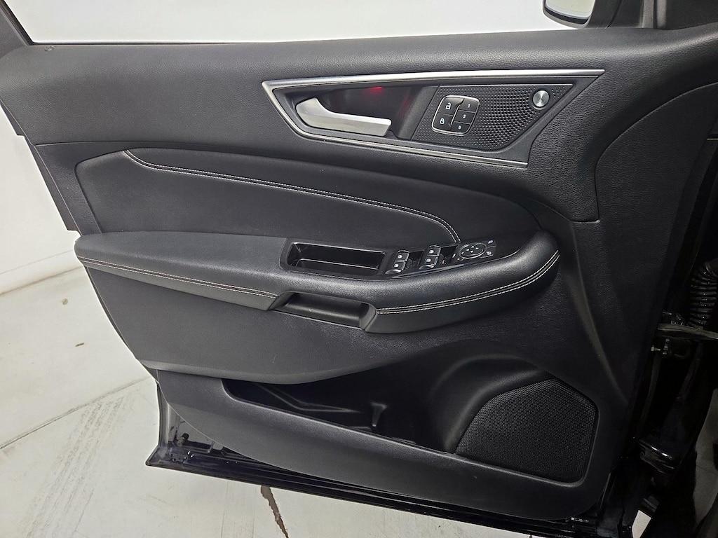 used 2019 Ford Edge car, priced at $18,998