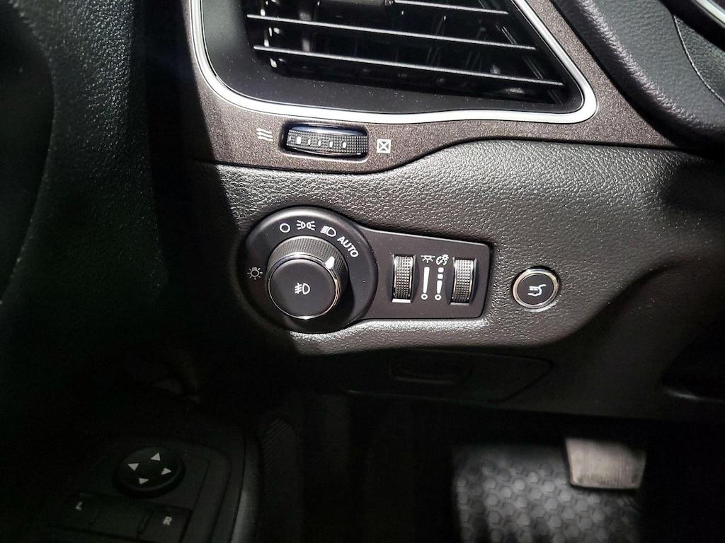 used 2022 Jeep Cherokee car, priced at $24,998