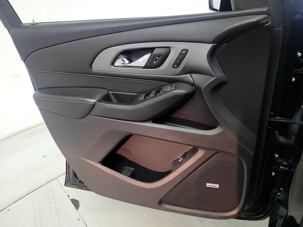 used 2018 Chevrolet Traverse car, priced at $24,998