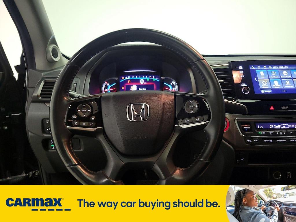 used 2022 Honda Pilot car, priced at $30,998