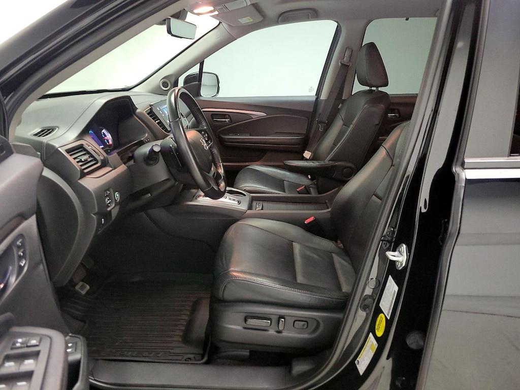 used 2022 Honda Pilot car, priced at $30,998
