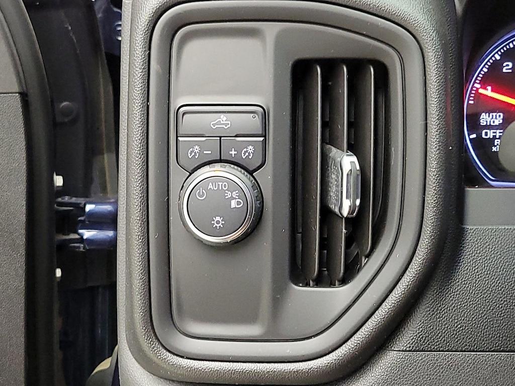 used 2021 Chevrolet Silverado 1500 car, priced at $30,998