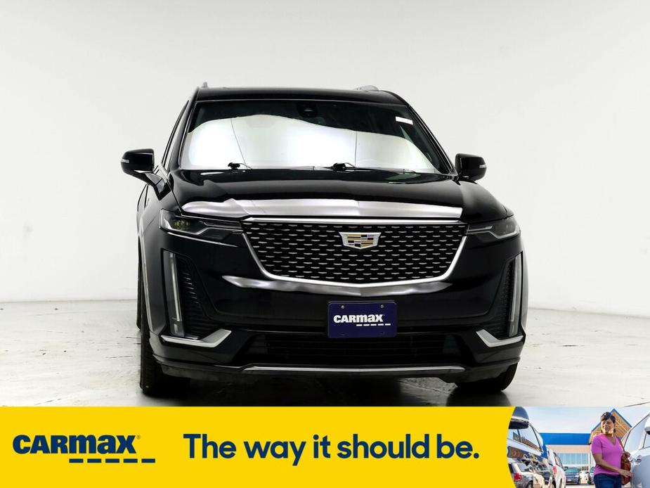 used 2021 Cadillac XT6 car, priced at $32,998