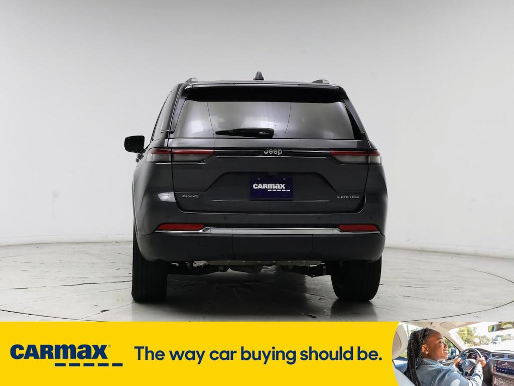 used 2022 Jeep Grand Cherokee car, priced at $32,998