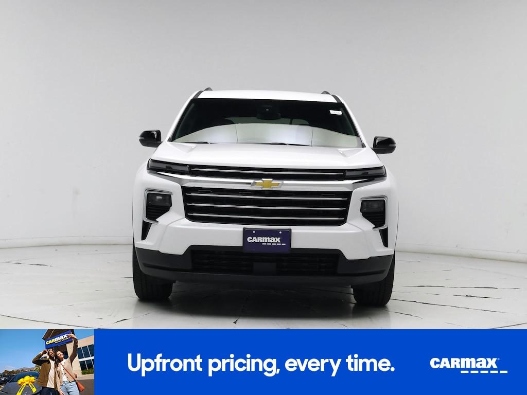 used 2025 Chevrolet Traverse car, priced at $40,998