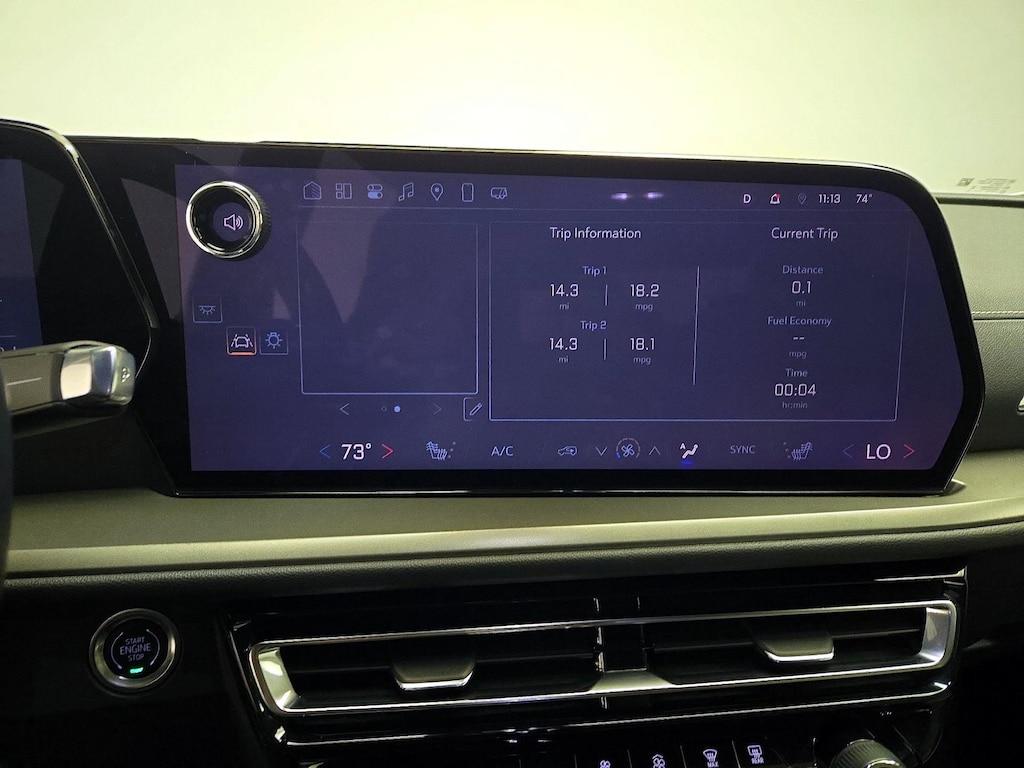 used 2025 Chevrolet Traverse car, priced at $40,998