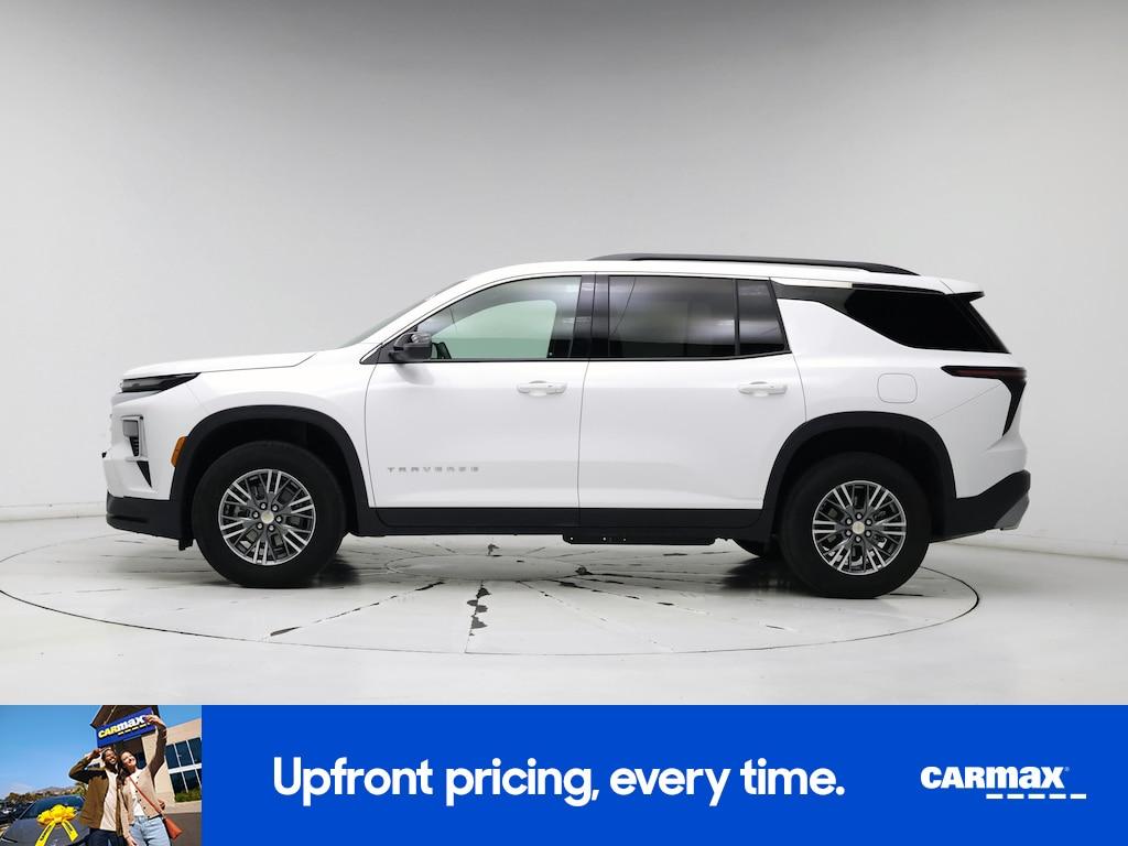 used 2025 Chevrolet Traverse car, priced at $40,998