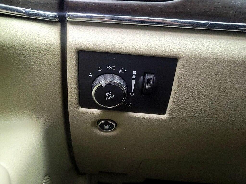 used 2017 Jeep Grand Cherokee car, priced at $19,998