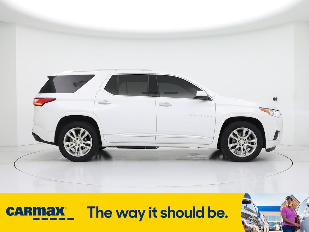 used 2021 Chevrolet Traverse car, priced at $32,998