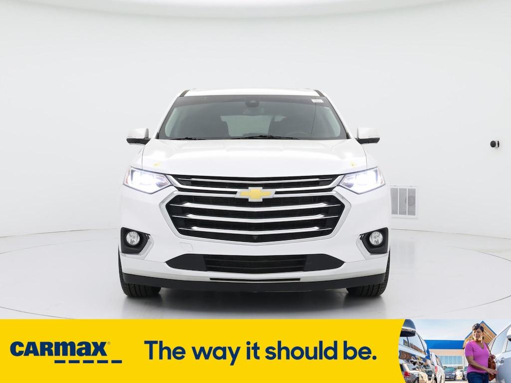 used 2021 Chevrolet Traverse car, priced at $32,998