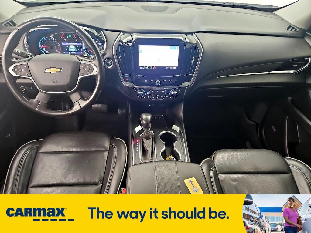 used 2021 Chevrolet Traverse car, priced at $32,998