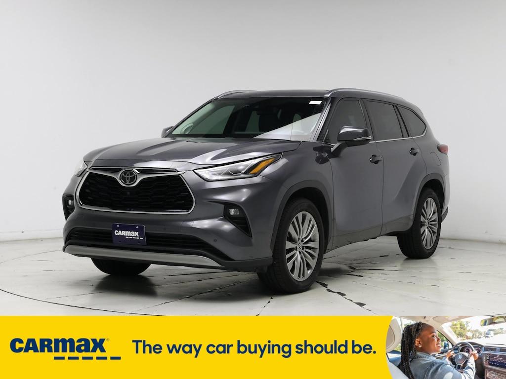 used 2021 Toyota Highlander car, priced at $43,998