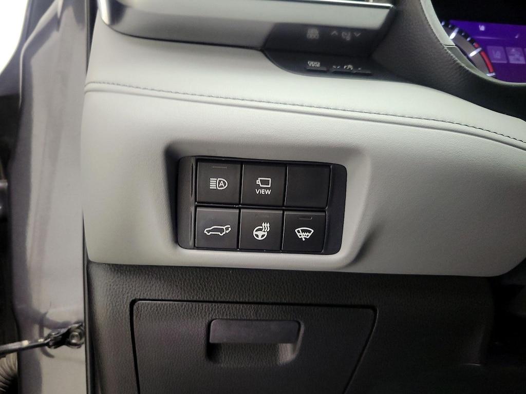 used 2021 Toyota Highlander car, priced at $43,998