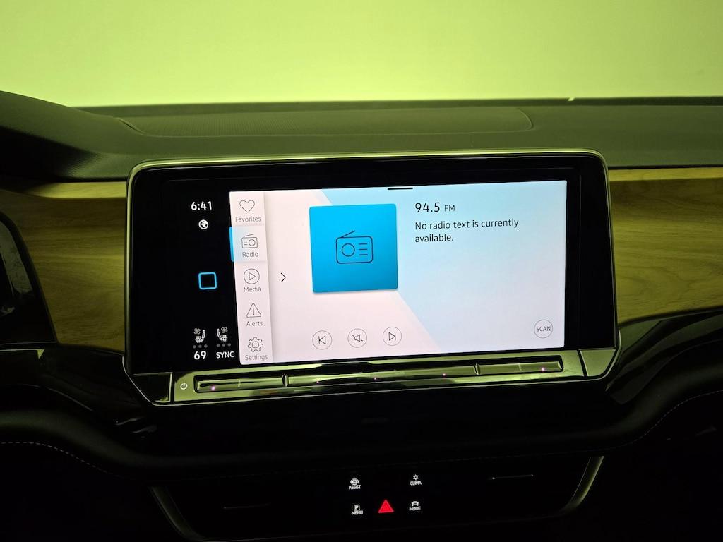 used 2024 Volkswagen Atlas car, priced at $32,998